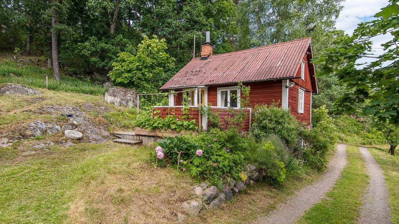 18Th Century Farm Cottage Valdemarsvik Eksteriør billede